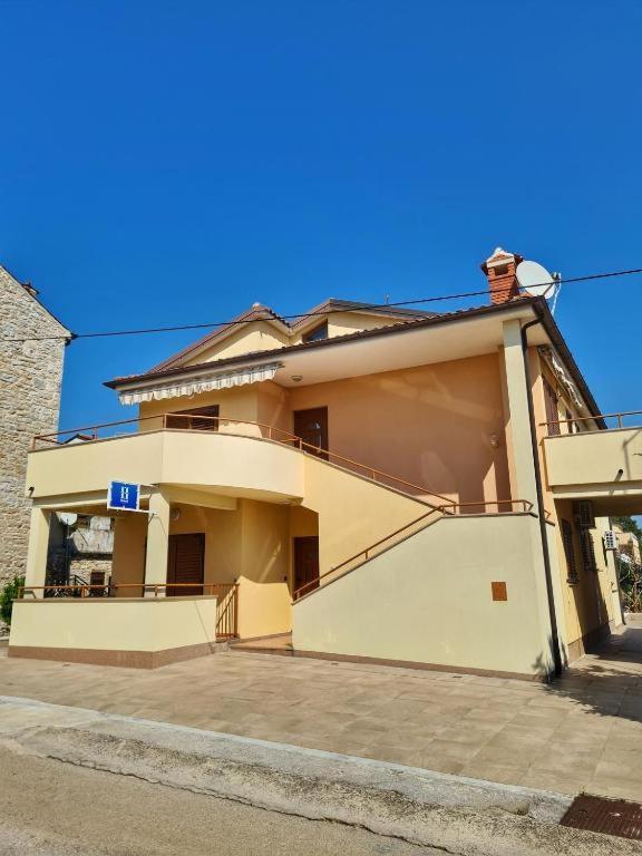 Apartments Manuel Novigrad  Luaran gambar