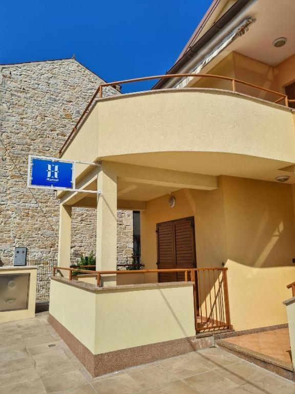 Apartments Manuel Novigrad  Luaran gambar